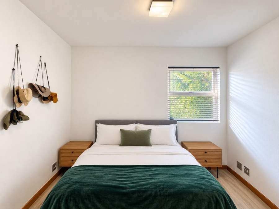 2 Bedroom Property for Sale in Green Point Western Cape